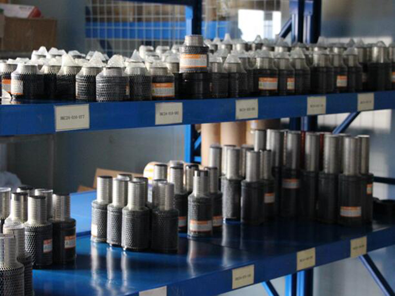 模具氮氣彈簧的使用方法